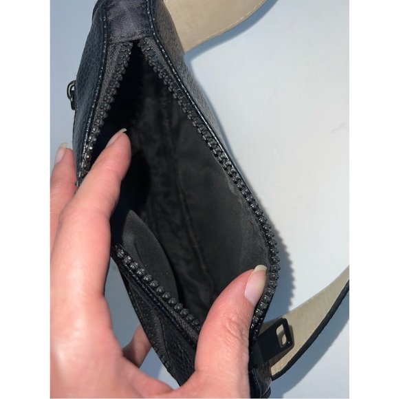 Steve Madden Small Black Funny Bag - Picture 11 of 11